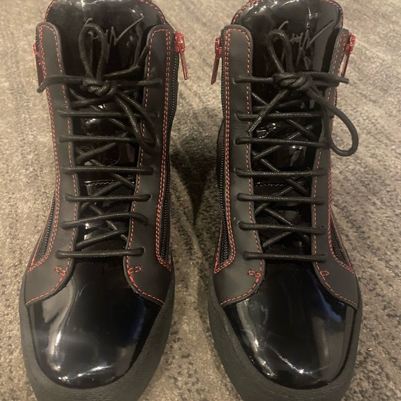 Giuseppe Zanotti Kris Sneakers Men size 8 US Women size 9.5 US Black, red lining - Picture 1 of 7